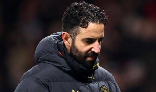 反转太快！被曼联扫地出门的教练，竟成西甲豪门的香饽饽！