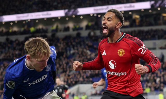 英超-舍什科替补破门 曼联1-0埃弗顿位居第四