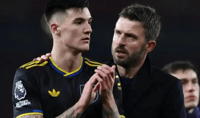 6000万天坑惊魂！曼联水货是如何“克死”五任主帅的？