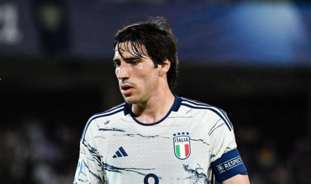 零容错赛制下的意大利：躲避劲敌，核心受追捧，意甲全军覆没引发深思