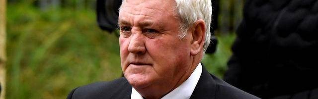 痛心！曼联传奇孙子不幸夭折，无证月嫂违规操作，4个月男婴惨死