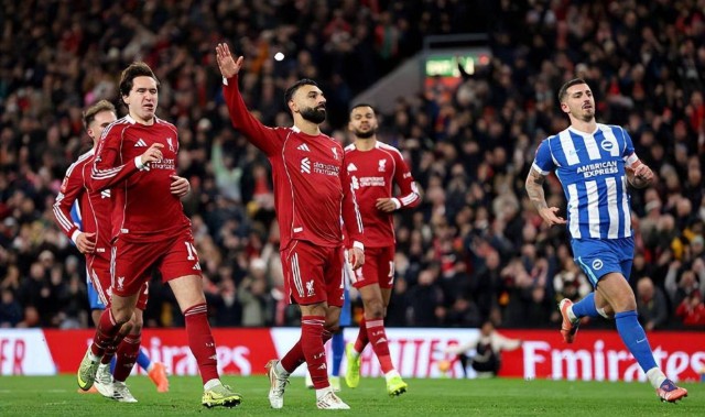 足总杯利物浦3比0布莱顿晋级，多点开花完成零封，萨拉赫强势延续