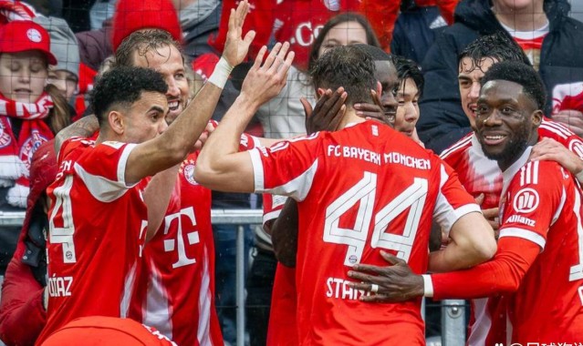 德甲焦点战拜仁3-2逆转法兰克福 豪取四连胜 凯恩28球领跑射手榜