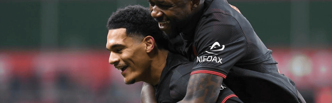 一场4-0，制造出惨案，昔日冠军踢疯了，德甲4轮不败